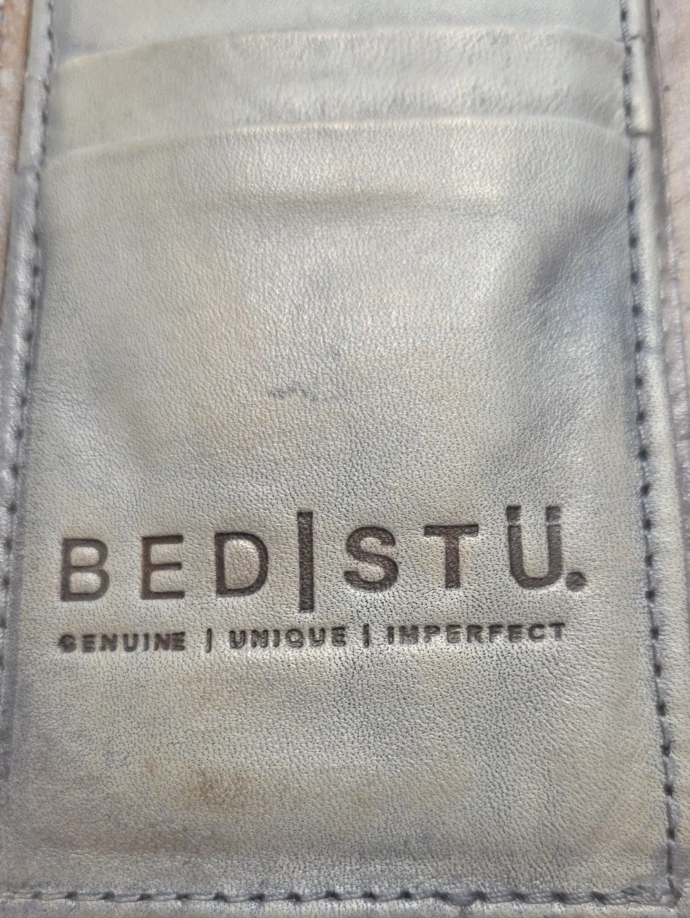 Bedstu wallet USED ONCE!!